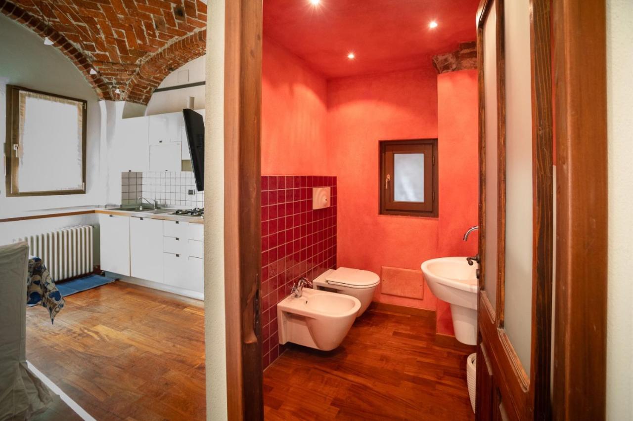 La Locanda Del Bistrot Dei Vinai Cuneo Buitenkant foto